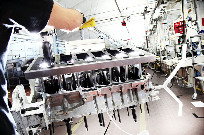 Illustration for article titled How Lamborghini builds its most technologically-advanced car ever